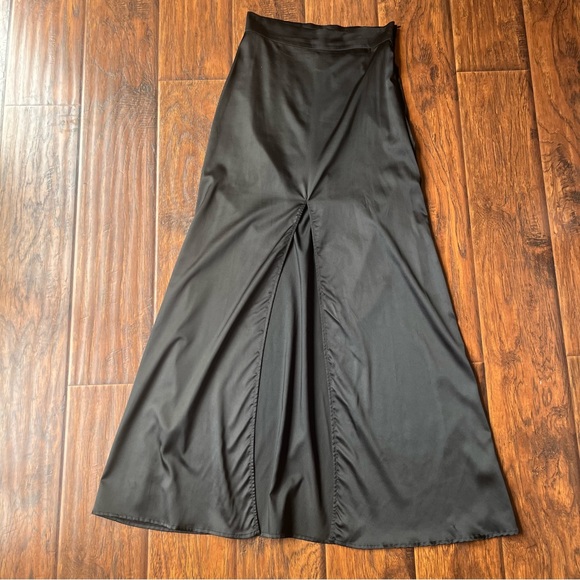 For Love And Lemons Women’s Maxi Skirt Satin Slit Black Size S High Waisted - Picture 3 of 15